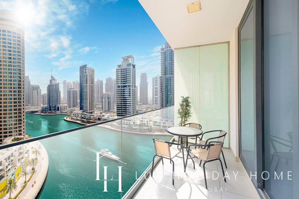 Lux Contemporary Suite With Full Marina View 6 Dubai Dış mekan fotoğraf