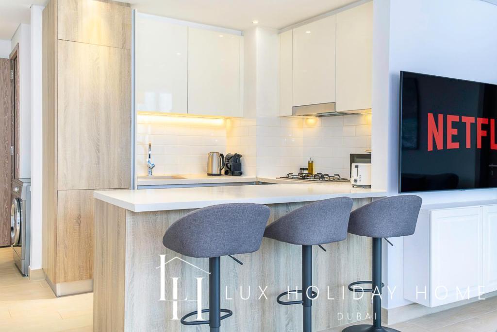 Lux Contemporary Suite With Full Marina View 6 Dubai Dış mekan fotoğraf